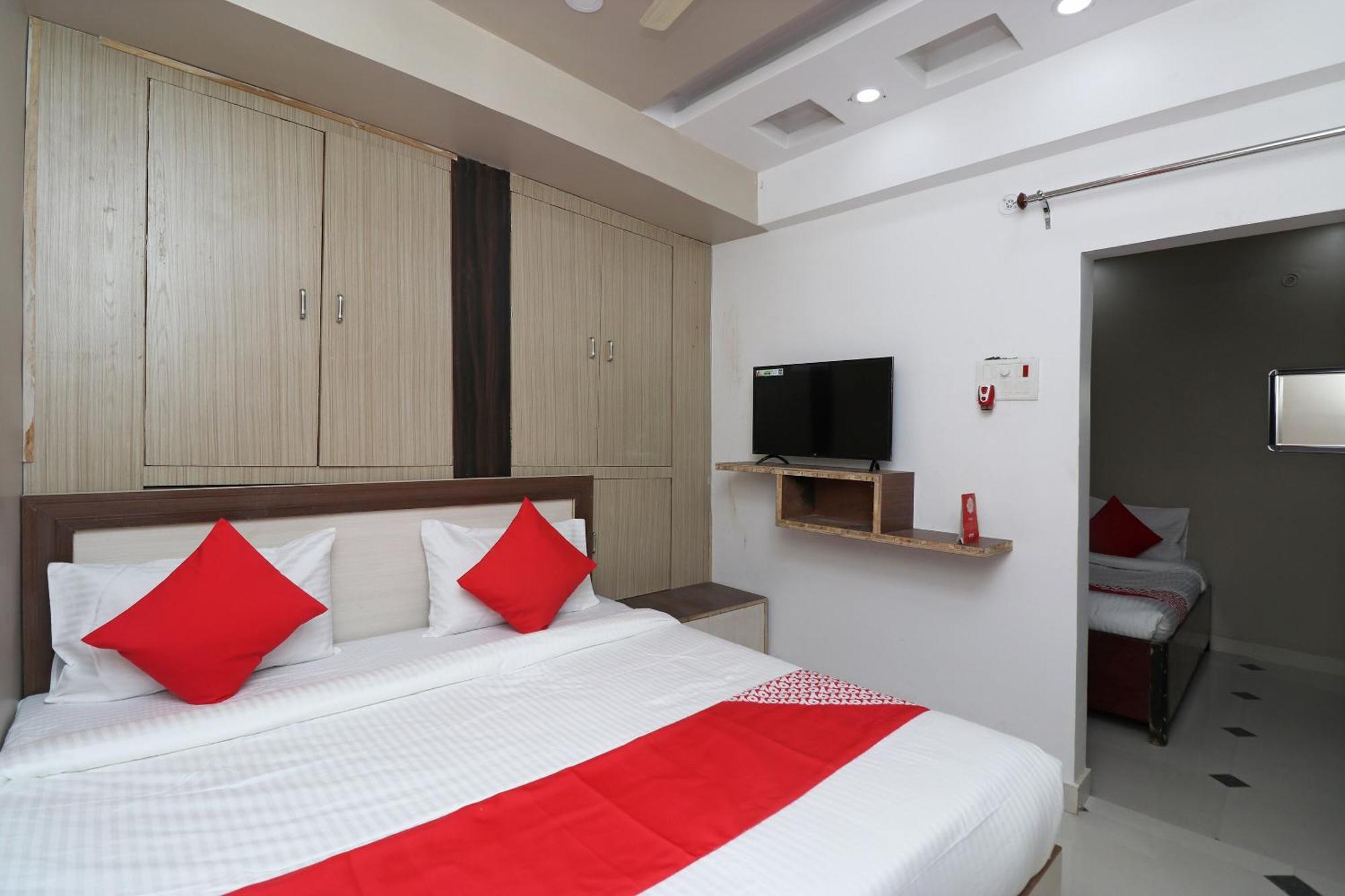 Hotel O Swastik Resort Colonelganj Ngoại thất bức ảnh