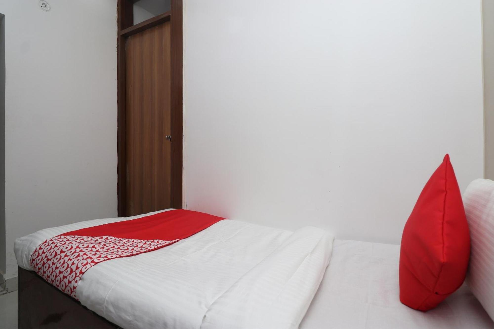 Hotel O Swastik Resort Colonelganj Ngoại thất bức ảnh